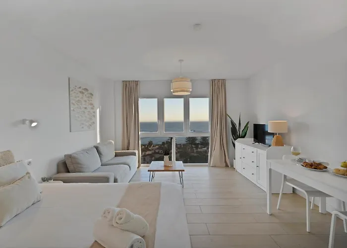 Aio Seaview - Prime Location&sea Views *